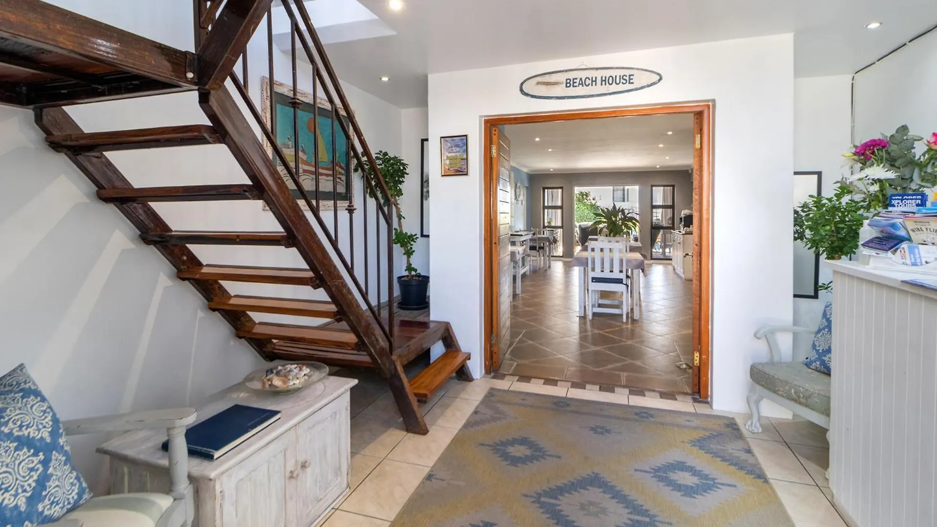 The Sandcastle Guesthouse - Melkbosstrand Couette-café